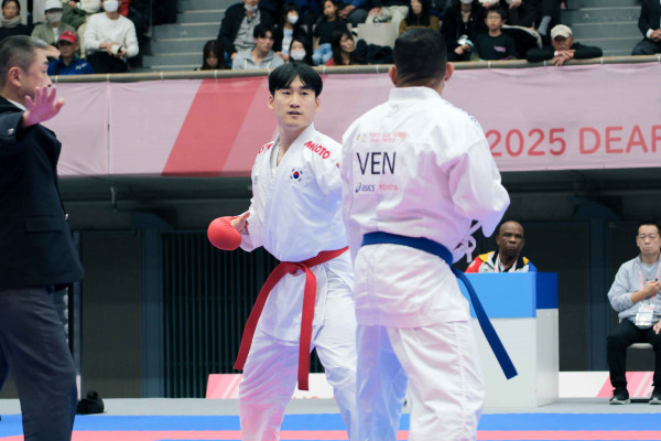 P20251124_144129000_9CD9EAAC-95CB-4C25-8E8C-8A4A8A3C754E.jpg