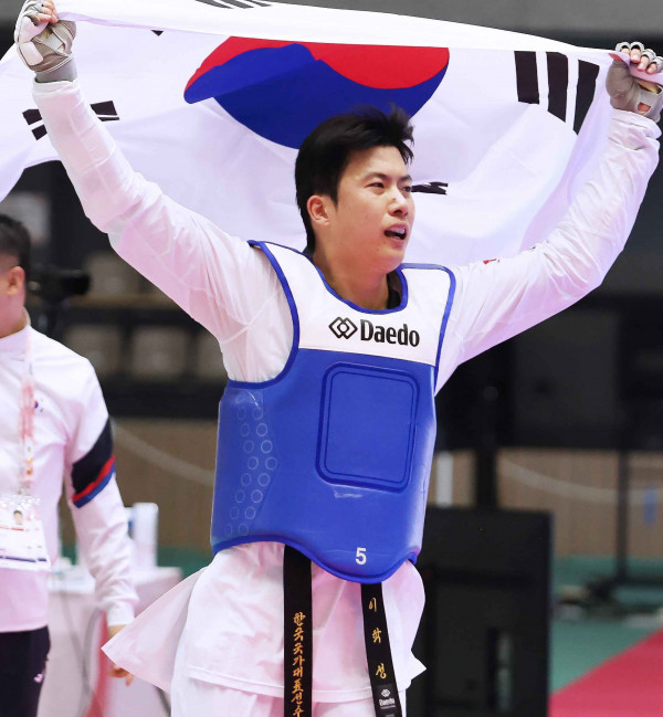 251124_2025 데플림픽_태권도_이학성 096A4502(수정)2.jpg