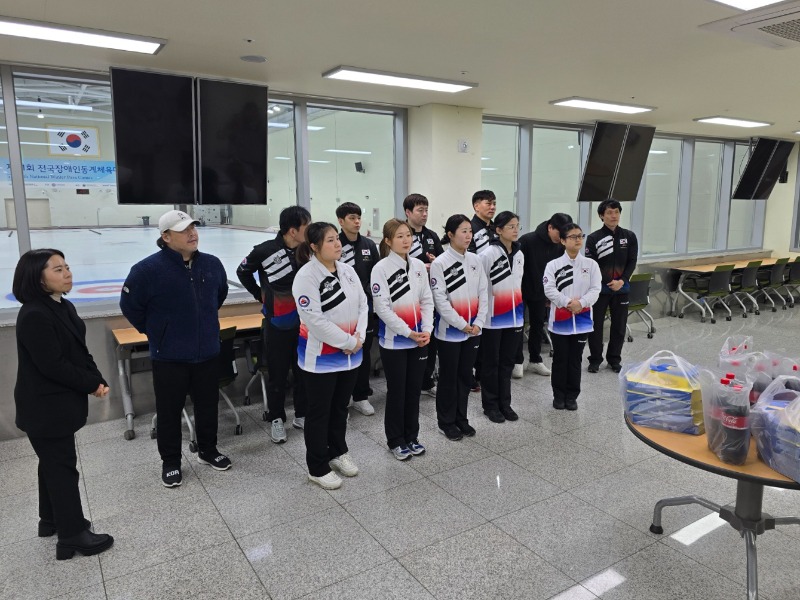 20240222_이천선수촌 컬링장_본부 격려사 (4).jpg