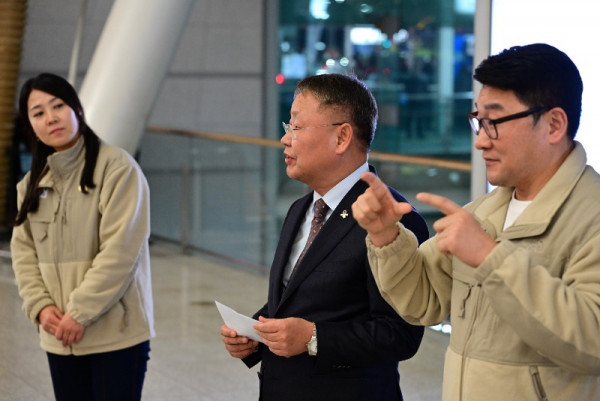 20240227_인천국제공항 제1터미널 3층_출영식_격려사 (양충연 사무총장) (4).jpg
