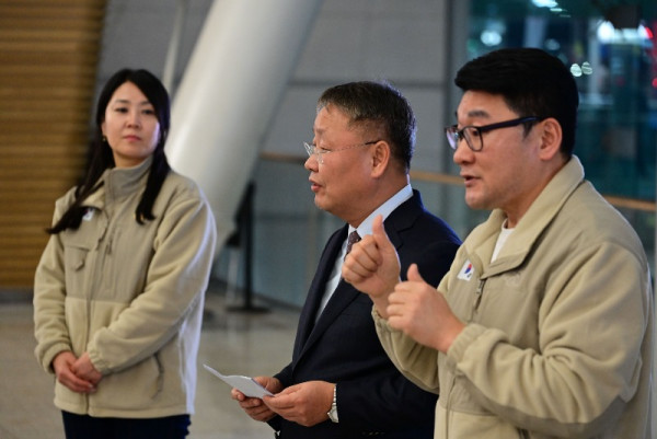 20240227_인천국제공항 제1터미널 3층_출영식_격려사 (양충연 사무총장) (5).jpg
