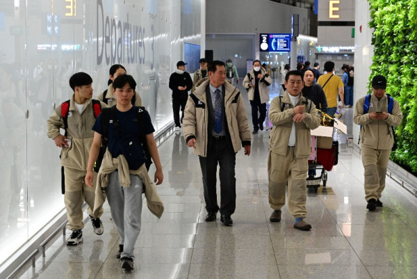 20240227_인천국제공항 제1터미널 3층_출영식_선수단 출국.jpg